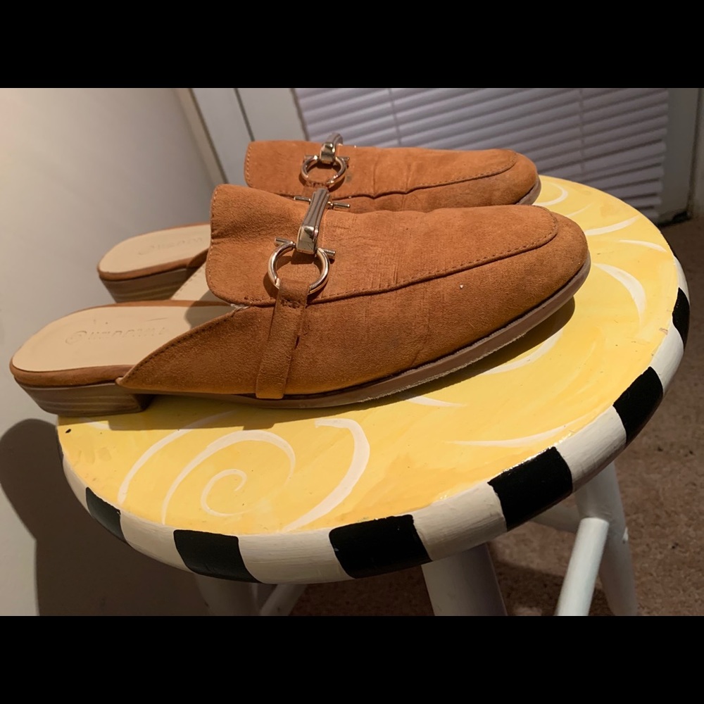 Wild Diva Slide-on Flats